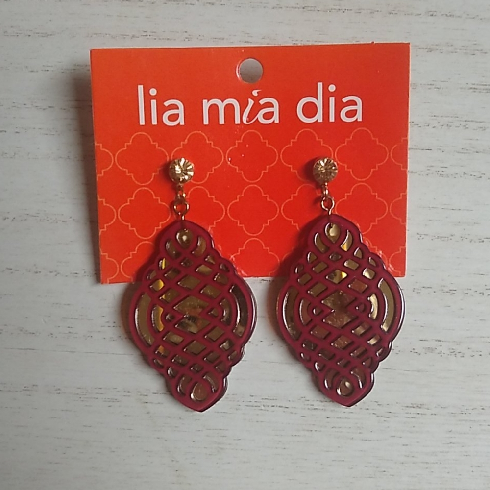 😻 3 For $15 Garnet & Gold Bling Stud Dangles - Picture 3 of 4